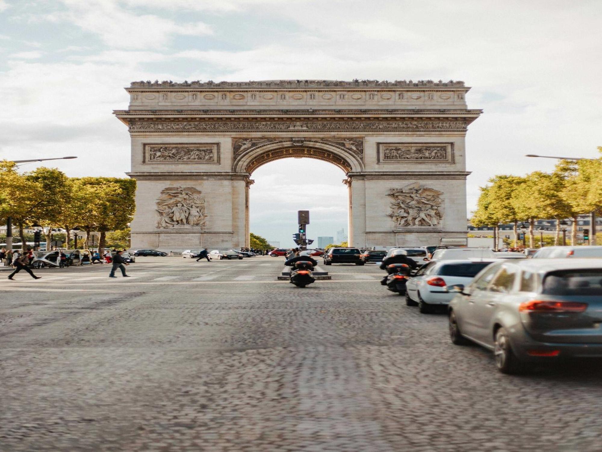 Bright - 1 Bdr 2 P - Etoile Trocadero